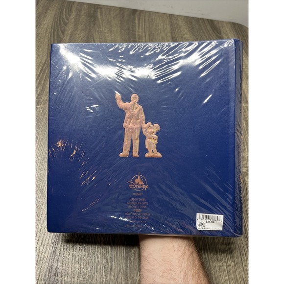 Walt Disney World Parks 50th Anniversary Castle Photo Album New Sealed w/pen - Picture 8 of 8